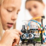 robotica educativa niños 150x150 - Metaverso: qué es y cómo se se puede usar en educación