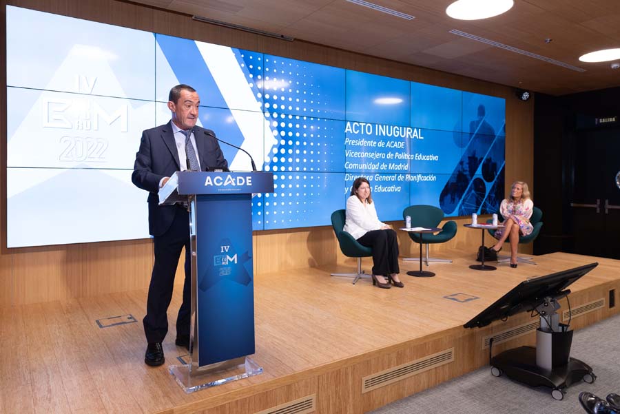 JZP0313 - El presidente de ACADE en EduFórum: “Sobre España planea un gravísimo problema de déficit de natalidad”