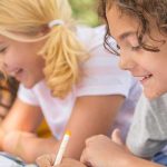 niños deberes 150x150 - Las propuestas de Hastings School para seguir practicando inglés durante el verano