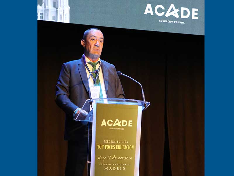 TOP Voces Educacion 2025 12 - El presidente de ACADE calificó de “auténtica aberración” el nuevo Real Decreto de universidades en la inauguración de Top voces Educación