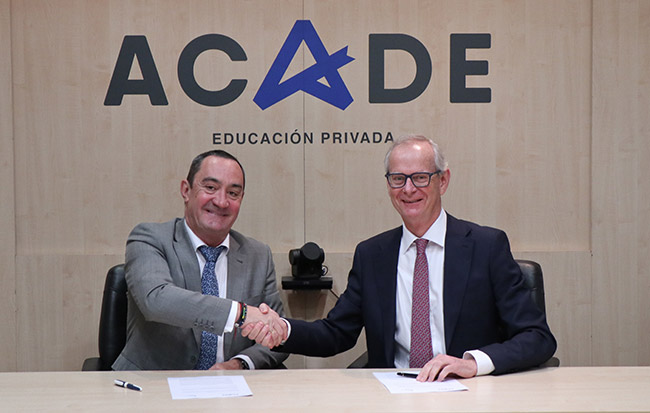 IMG 9816 1 - ACADE y la Fundaci&oacute;n Juan Jos&eacute; L&oacute;pez-Ibor sellan una alianza estrat&eacute;gica para impulsar la prevenci&oacute;n y la salud mental en el &aacute;mbito educativo privado, integrando, a su vez, al Proyecto FES