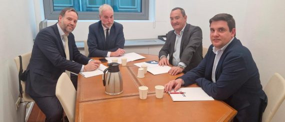 reunion pp marzo 26 570x244 - Home