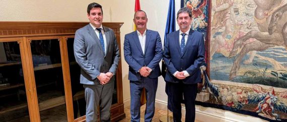 REUNION ACADE SEC. ESTADO EDUCACION 08.04 570x244 - Home