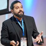 Macarena Est&eacute;vez advierte del riesgo de que la inteligencia artificial reduzca la capacidad de pensamiento de las nuevas generaciones